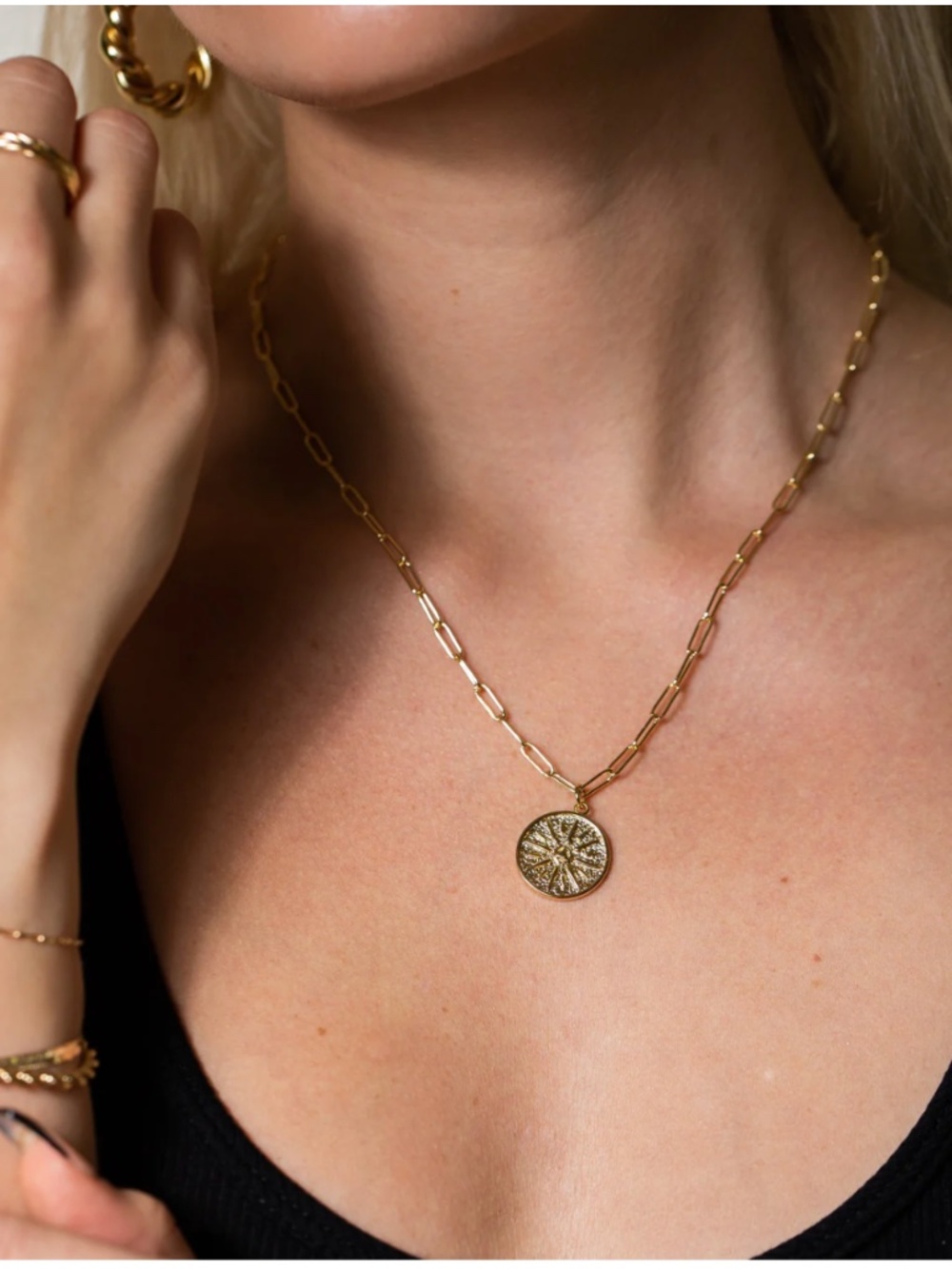 RAND DESIGNS Atlas Medallion Necklace